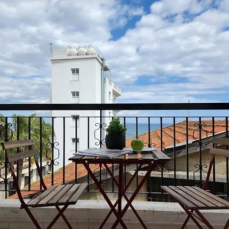 Kay's City & Seaview One Bedroom Apartament *